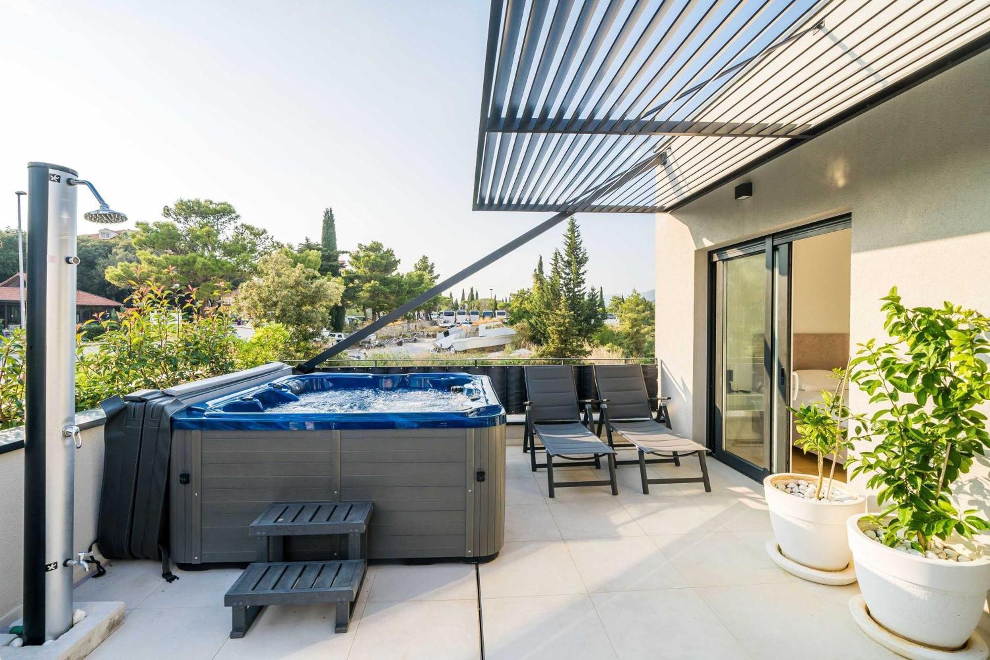 Appartamento La Fiora Deluxe Ragusa Esterno foto